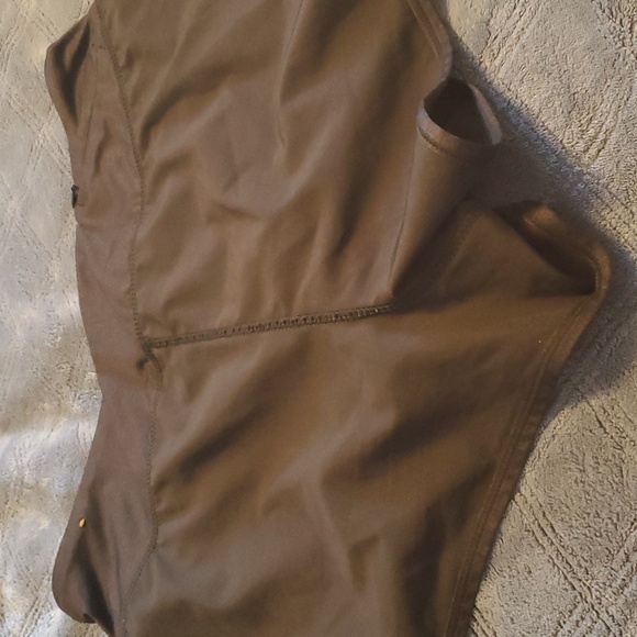 Reebok shorts - Picture 4 of 6